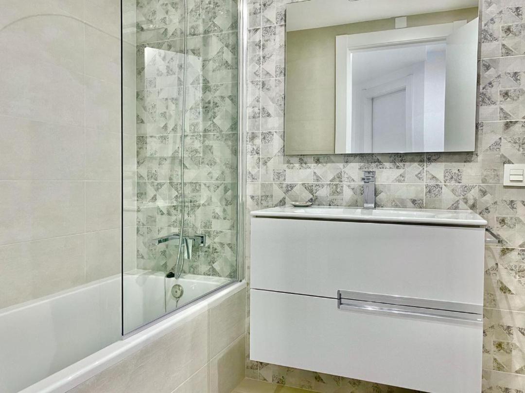 Chalet Con Piscina Privada En La Urb. De Puerto Rey Los Amarguillos Dış mekan fotoğraf
