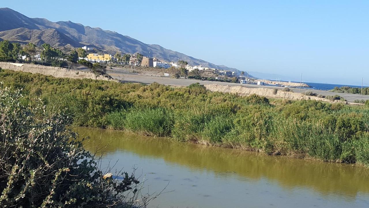 Chalet Con Piscina Privada En La Urb. De Puerto Rey Los Amarguillos Dış mekan fotoğraf